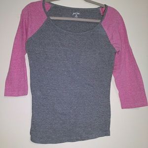 3/4 sleeve T-shirt
